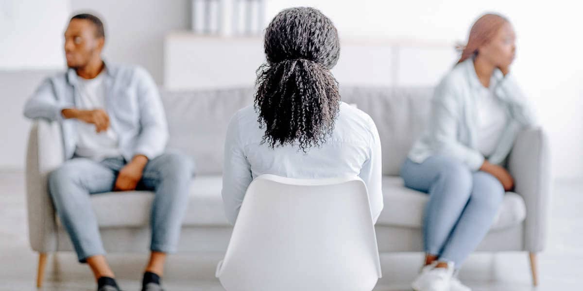 A calm and professional mediation session